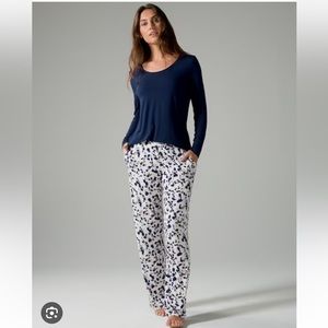 Soma Cool Nights Long Sleeve Pajama Set M
